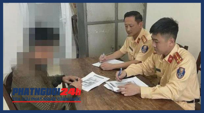 Một trong số 7 trường hợp chia sẻ vị trí chốt CSGT, Thanh tra Sở Giao thông Vận tải tỉnh Đắk Lắk trên mạng xã hội Zalo bị Công an mời làm việc.